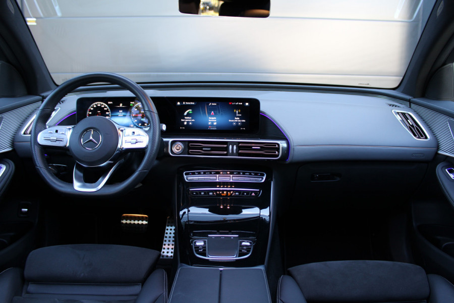 Mercedes-Benz EQC 400 4MATIC AMG Line 80 kWh | NAP! | PANO | MEMORY | HUD | ACC | 360 | Mercedes-Benz EQC 400 4MATIC AMG Line 80 kWh | NAP! | PANO | MEMORY | HUD | ACC | 360 |