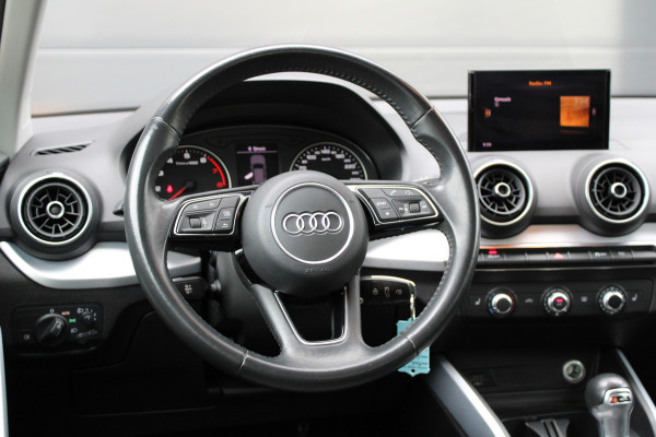 Audi Q2 35 TFSI CoD Sport | STOELVERWARMING | NAVI | CRUISE | 19 INCH | PDC ACHTER |