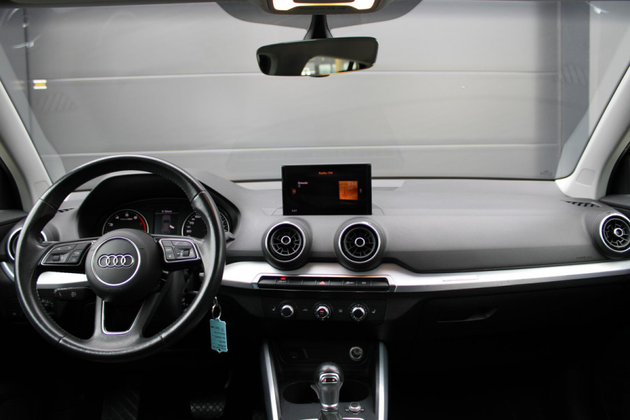 Audi Q2 35 TFSI CoD Sport | STOELVERWARMING | NAVI | CRUISE | 19 INCH | PDC ACHTER |