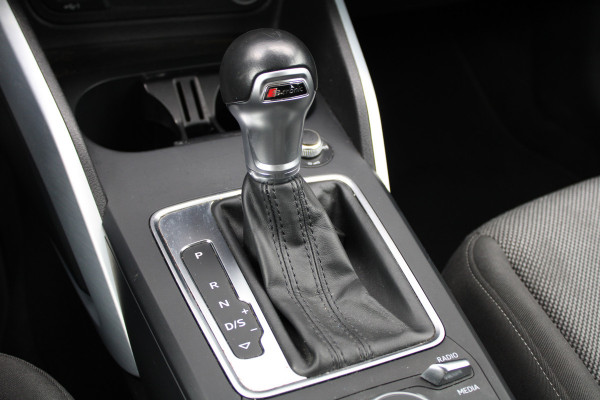 Audi Q2 35 TFSI CoD Sport | STOELVERWARMING | NAVI | CRUISE | 19 INCH | PDC ACHTER |