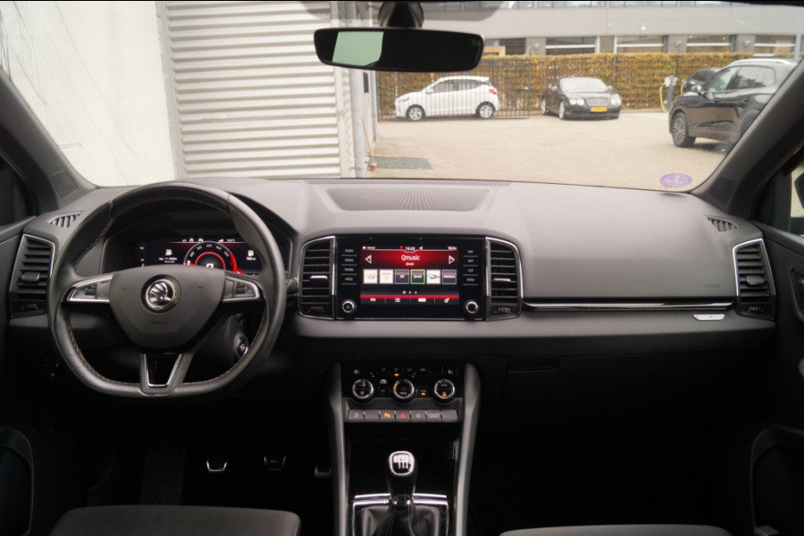 Škoda Karoq 1.5 TSI 150pk Sportline Business -PANO-ECC-LED-NAVI-