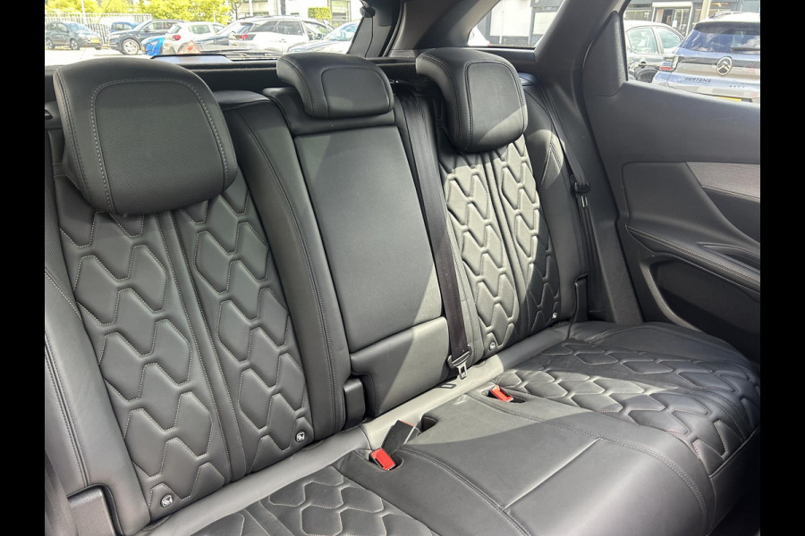 Peugeot 3008 1.6 HYbrid4 | NIEUWE ACCU | 4x4 300pk GT | Nappaleder | Panoramadak | El.kofferklep | Zeer compleet | Incl. 12 mnd garantie