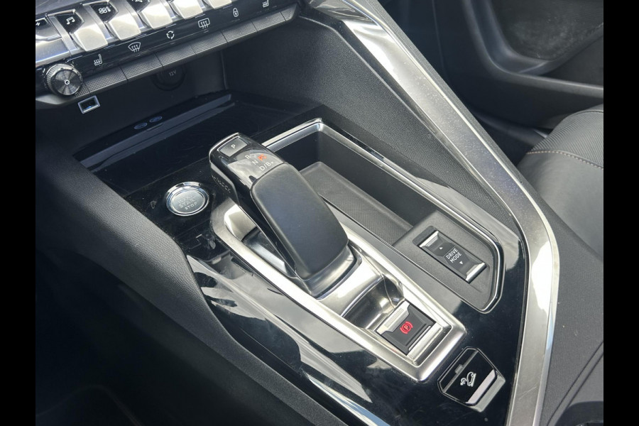 Peugeot 3008 1.6 HYbrid4 | NIEUWE ACCU | 4x4 300pk GT | Nappaleder | Panoramadak | El.kofferklep | Zeer compleet | Incl. 12 mnd garantie