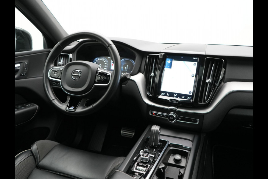 Volvo XC60 T8 Twin Engine AWD R-Design Plug In Hybrid 391pk Dealer O.H PHEV | Panodak | Camera | Apple Carplay | Lederen Sportstoelen Memory & Verwarmd | Sporstuur | Keyless | Navigatie | Virtual | DAB |