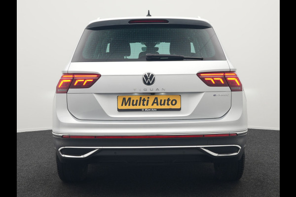 Volkswagen Tiguan 1.4 TSI eHybrid Elegance Plug In Hybrid 245pk Dealer O.H PHEV | Adaptive Cruise | Head Up | IQ Light | 360 Camera | Alcantara Sportstoelen Massage & Verwarmd | Sfeerverlichting | Keyless | Stuur Verwarmd | Apple Carplay | Navigatie | DAB |