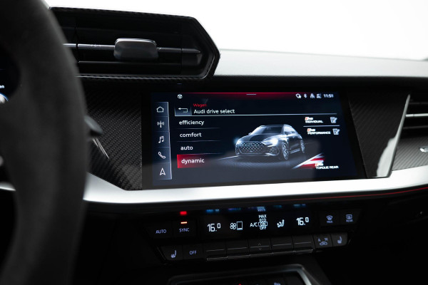 Audi RS3 Sportback 2.5 TFSI quattro |Pano|Massage|B&O|Carbon|