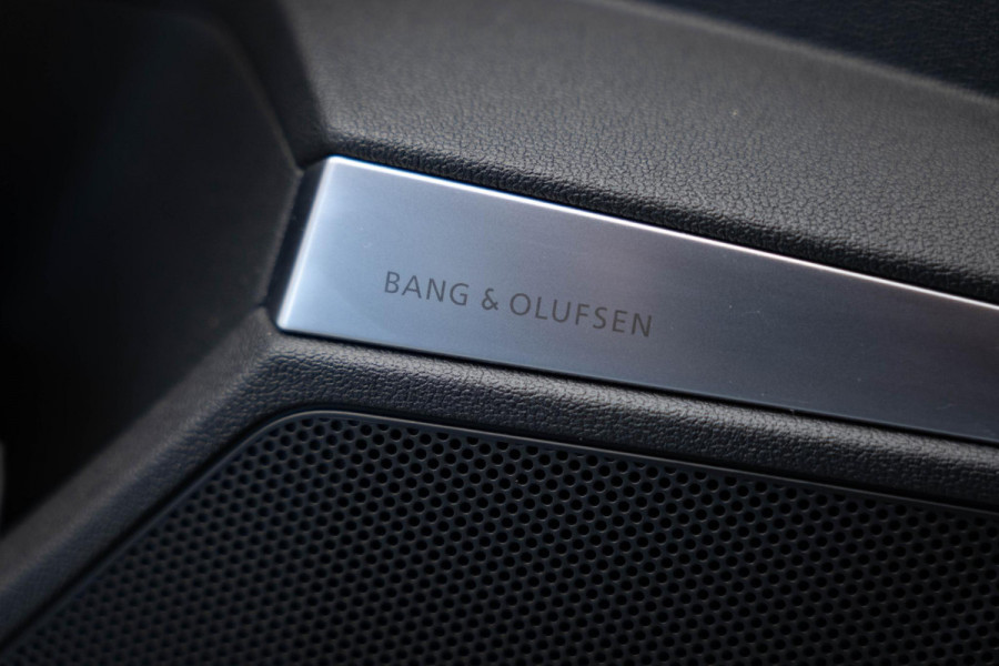 Audi RS3 Sportback 2.5 TFSI quattro |Pano|Massage|B&O|Carbon|