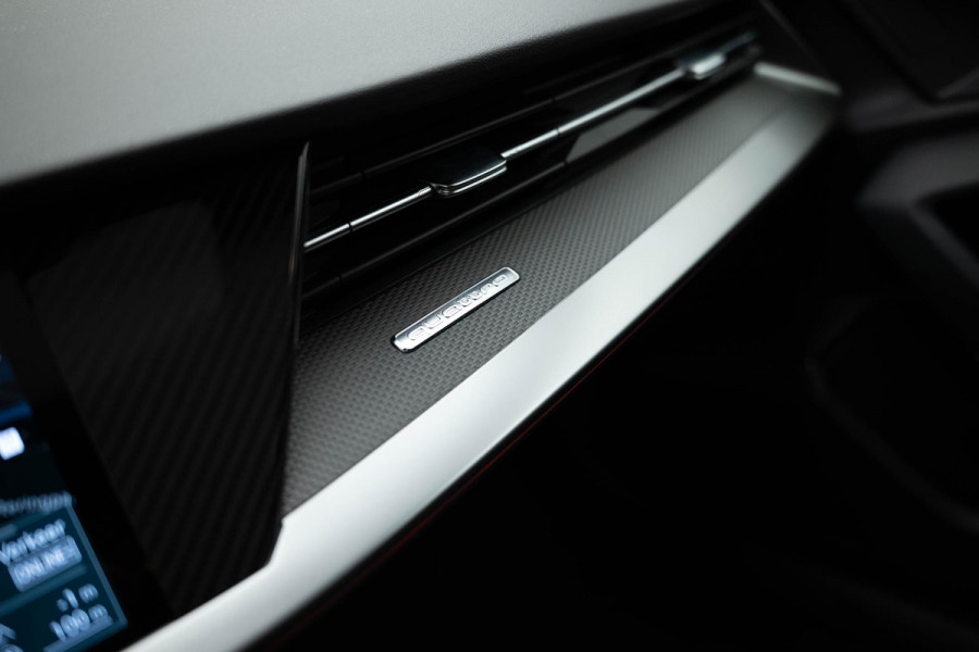 Audi RS3 Sportback 2.5 TFSI quattro |Pano|Massage|B&O|Carbon|