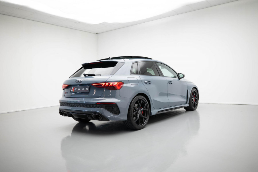 Audi RS3 Sportback 2.5 TFSI quattro |Pano|Massage|B&O|Carbon|