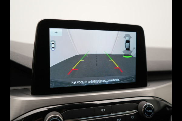 Ford Kuga 2.5 Titanium Plug In Hybrid 225pk Dealer O.H. PHEV | Trekhaak Af Fabriek | Adaptive Cruise | Blis | Sportstoelen Vewarmd | Pilot Assist | Apple Carplay | Camera | Lane Assist | Navigatie | Virtual | DAB |