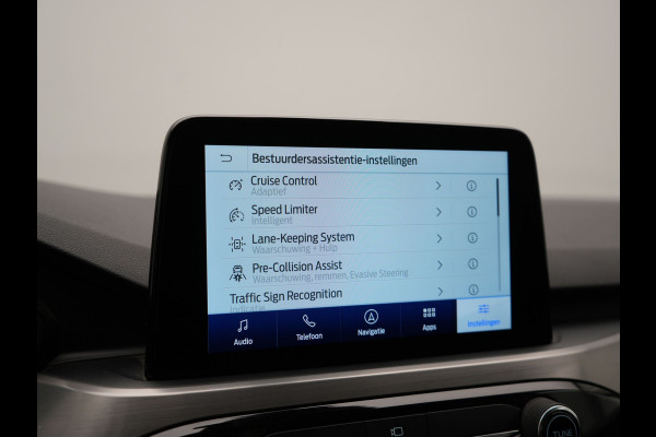 Ford Kuga 2.5 Titanium Plug In Hybrid 225pk Dealer O.H. PHEV | Trekhaak Af Fabriek | Adaptive Cruise | Blis | Sportstoelen Vewarmd | Pilot Assist | Apple Carplay | Camera | Lane Assist | Navigatie | Virtual | DAB |