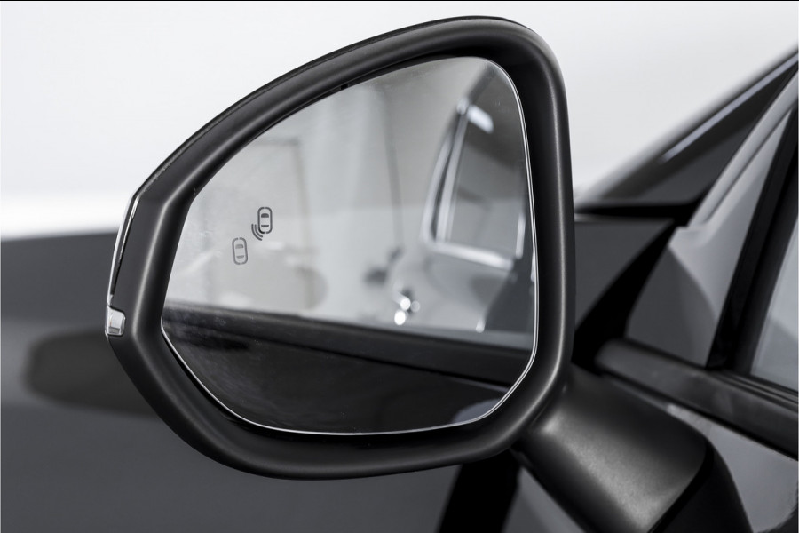 Lynk & Co 01 1.5 PHEV 261PK MY22 | Black Pakket | 360 Camera | S/K-panodak | Adapt. Cruise | Memory | Elek. klep | LM 20" | 4241
