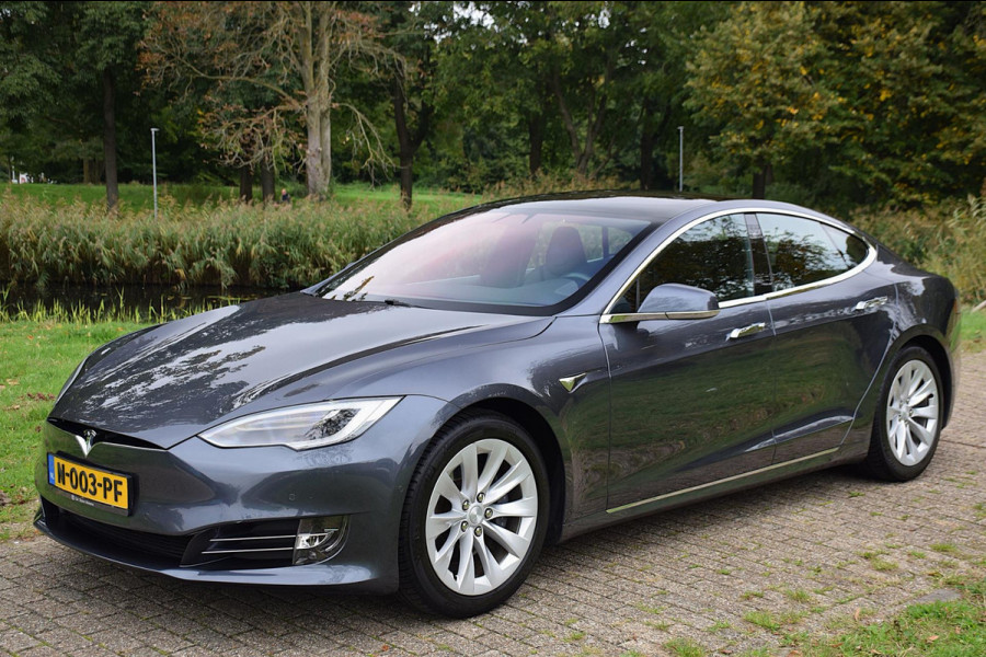 Tesla Model S 75D Base*Pano*Auto-Pilot*Nette Auto*178Dkm*2017* Tesla Model S 75D Base*Pano*Auto-Pilot*Nette Auto*178Dkm*2017*