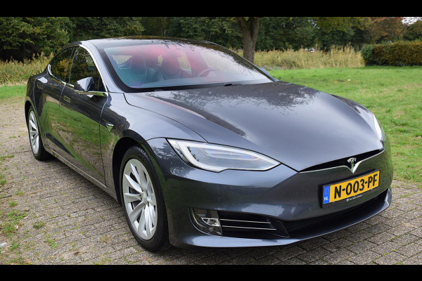 Tesla Model S 75D Base*Pano*Auto-Pilot*Nette Auto*178Dkm*2017* Tesla Model S 75D Base*Pano*Auto-Pilot*Nette Auto*178Dkm*2017*
