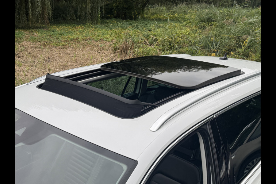 Volkswagen Passat Variant 218PK DSG HYBRID GTE BUSINESS TREKHAAK/LEDER/IQ-LIGHT/PANORAMADAK