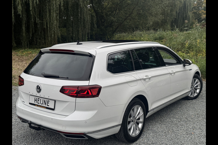 Volkswagen Passat Variant 218PK DSG HYBRID GTE BUSINESS TREKHAAK/LEDER/IQ-LIGHT/PANORAMADAK