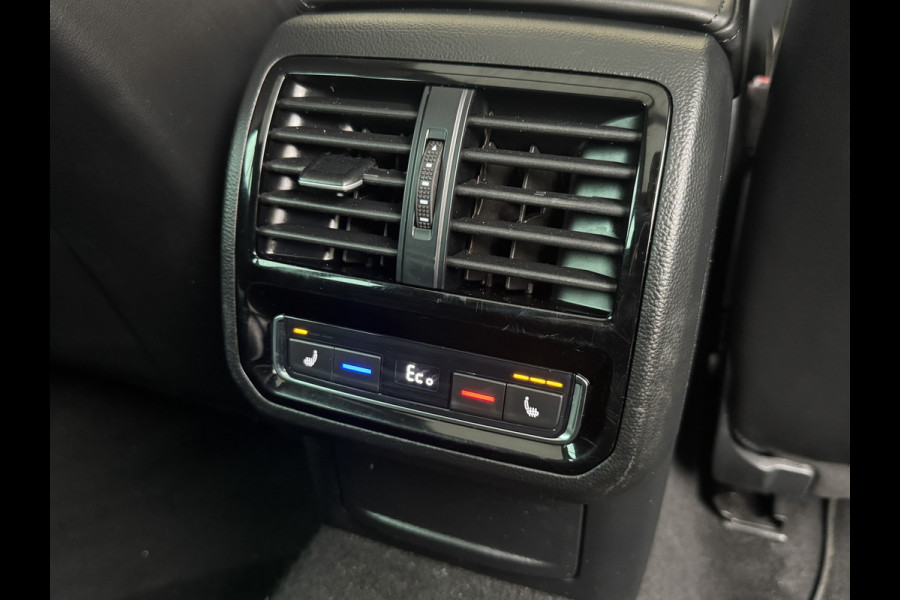 Volkswagen Passat Variant 218PK DSG HYBRID GTE BUSINESS TREKHAAK/LEDER/IQ-LIGHT/PANORAMADAK