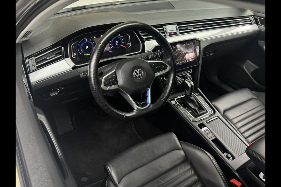 Volkswagen Passat Variant 218PK DSG HYBRID GTE BUSINESS TREKHAAK/LEDER/IQ-LIGHT/PANORAMADAK
