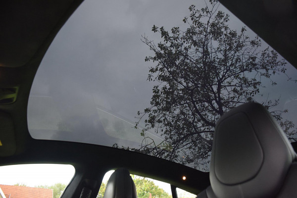 Tesla Model S 75D Base*Pano*Auto-Pilot*Nette Auto*178Dkm*2017* Tesla Model S 75D Base*Pano*Auto-Pilot*Nette Auto*178Dkm*2017*