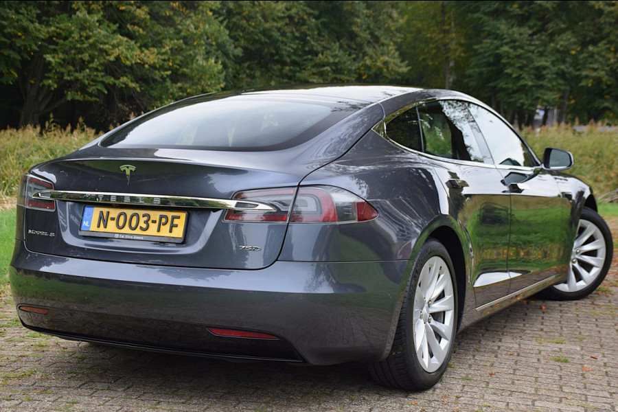 Tesla Model S 75D Base*Pano*Auto-Pilot*Nette Auto*178Dkm*2017* Tesla Model S 75D Base*Pano*Auto-Pilot*Nette Auto*178Dkm*2017*