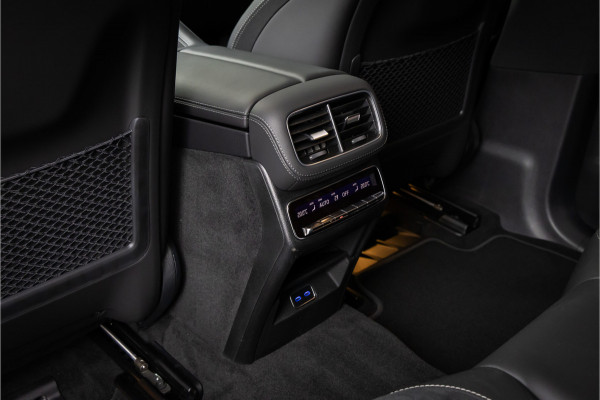 Mercedes-Benz GLE Coupé AMG 53 Hybrid 4MATIC+ Night Edition -Trekhaak Mercedes-Benz GLE Coupé AMG 53 Hybrid 4MATIC+ Night Edition -Trekhaak