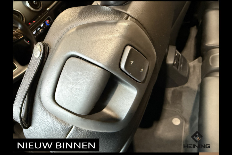 Audi A3 Cabriolet 35 TFSI CoD Sport S Line Edition. 2x S-line. Navi. Trekhaak. Led. Leer. 52000 km !!