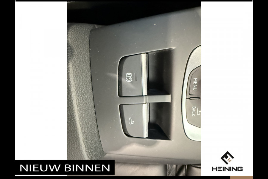 Audi A3 Cabriolet 35 TFSI CoD Sport S Line Edition. 2x S-line. Navi. Trekhaak. Led. Leer. 52000 km !!