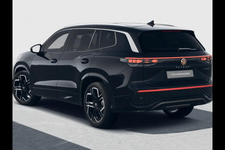 Volkswagen Tayron R-Line Edition 1.5 eHybrid 150 kW / 204 PK SUV 6 v