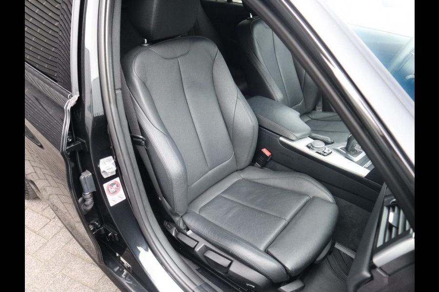 BMW 3 Serie Touring 320i Centennial High Executive M Sport / Sportleder / HiFi