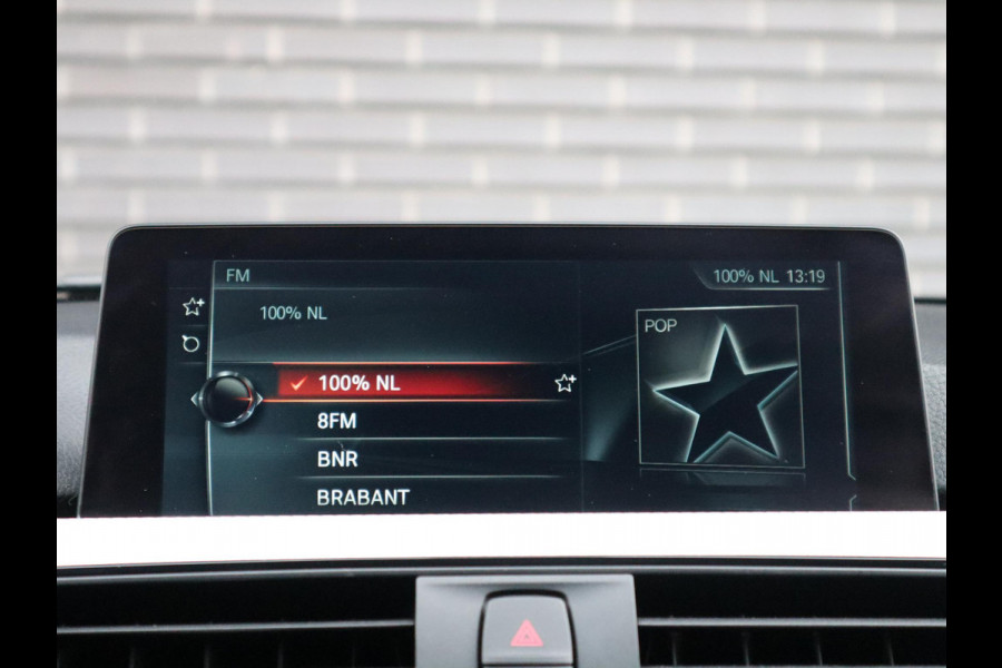 BMW 3 Serie Touring 320i Centennial High Executive M Sport / Sportleder / HiFi