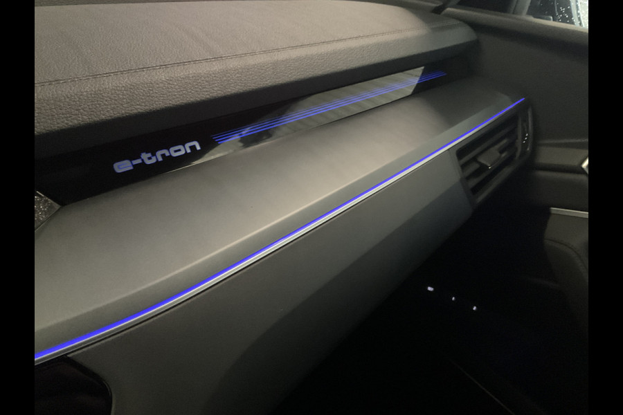 Audi e-tron 55 quattro Advanced Edition Plus 95kWh 1eig Trekhaak HUD S Line Leer Memory Adap.Cruise VOL! Audi e-tron 55 quattro Advanced Edition Plus 95kWh 1eig Trekhaak HUD S Line Leer Memory Adap.Cruise VOL!