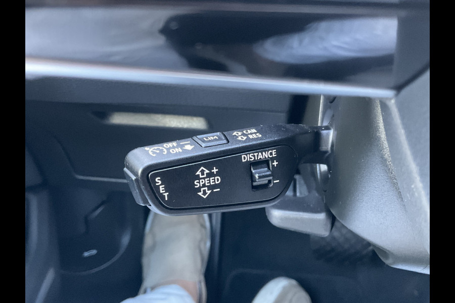 Audi e-tron 55 quattro Advanced Edition Plus 95kWh 1eig Trekhaak HUD S Line Leer Memory Adap.Cruise VOL! Audi e-tron 55 quattro Advanced Edition Plus 95kWh 1eig Trekhaak HUD S Line Leer Memory Adap.Cruise VOL!