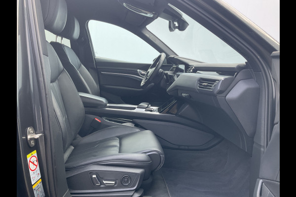 Audi e-tron 55 quattro Advanced Edition Plus 95kWh 1eig Trekhaak HUD S Line Leer Memory Adap.Cruise VOL! Audi e-tron 55 quattro Advanced Edition Plus 95kWh 1eig Trekhaak HUD S Line Leer Memory Adap.Cruise VOL!