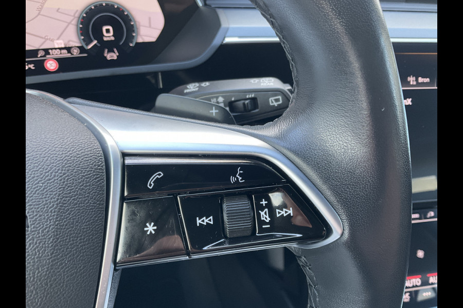 Audi e-tron 55 quattro Advanced Edition Plus 95kWh 1eig Trekhaak HUD S Line Leer Memory Adap.Cruise VOL! Audi e-tron 55 quattro Advanced Edition Plus 95kWh 1eig Trekhaak HUD S Line Leer Memory Adap.Cruise VOL!