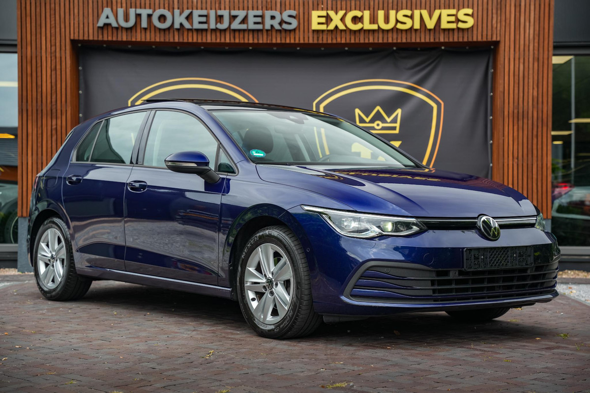 Volkswagen Golf 1.5 eTSI Style Panoramadak IQ Light Adapt. Cruise Keyless Stuurverw. 16''LM Volkswagen Golf 1.5 eTSI Style Panoramadak IQ Light Adapt. Cruise Keyless Stuurverw. 16''LM