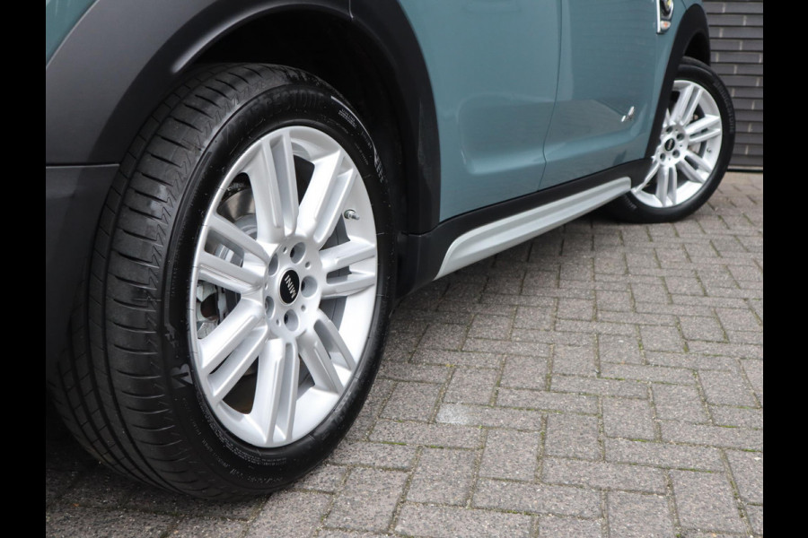 MINI Countryman 2.0 Cooper S E ALL4 Classic / Panodak / Sportleder / Comfort Access