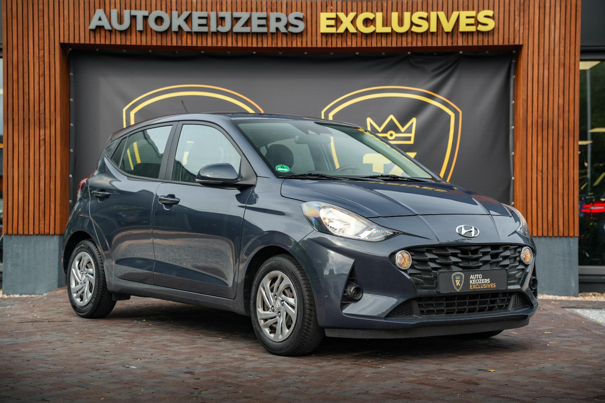 Hyundai i10 1.0 Comfort Smart 5-zits Carplay Stoel Stuurverw. Automaat! DAB+ Cruise Hyundai i10 1.0 Comfort Smart 5-zits Carplay Stoel Stuurverw. Automaat! DAB+ Cruise