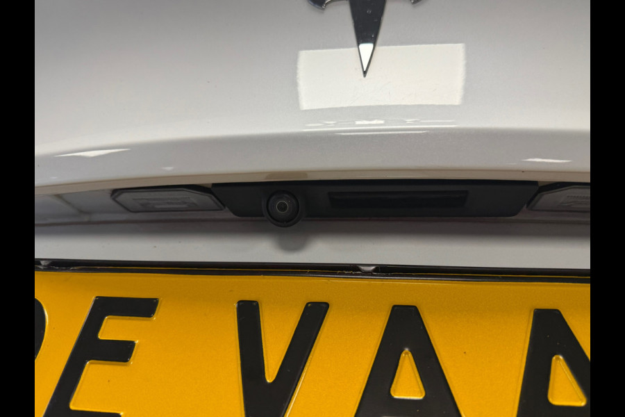 Tesla Model Y Long Range DUAL MOTOR AWD 378KW 514PK PANORAMADAK TREKHAAK Tesla Model Y Long Range DUAL MOTOR AWD 378KW 514PK PANORAMADAK TREKHAAK