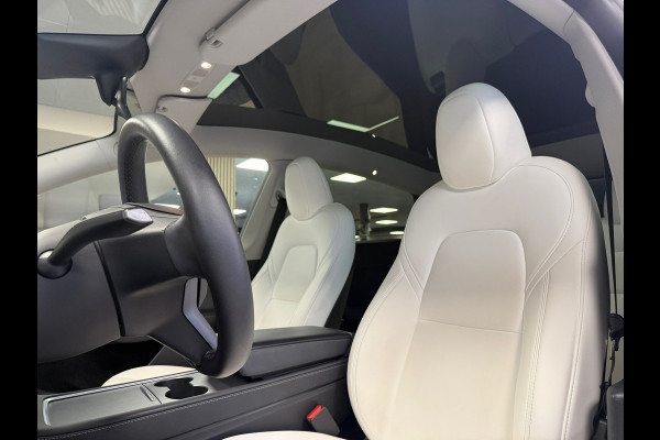 Tesla Model Y Long Range DUAL MOTOR AWD 378KW 514PK PANORAMADAK TREKHAAK Tesla Model Y Long Range DUAL MOTOR AWD 378KW 514PK PANORAMADAK TREKHAAK