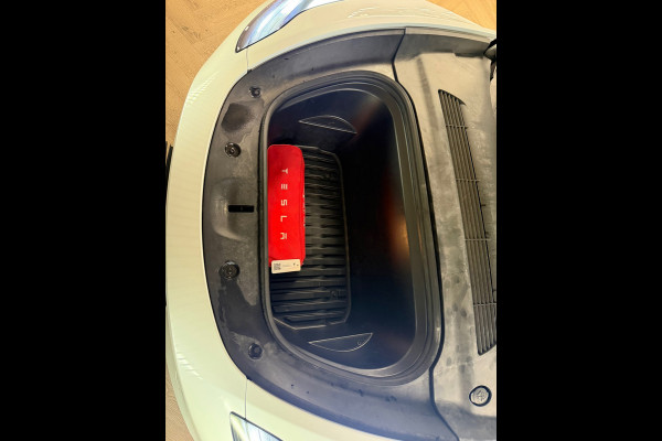 Tesla Model Y Long Range DUAL MOTOR AWD 378KW 514PK PANORAMADAK TREKHAAK Tesla Model Y Long Range DUAL MOTOR AWD 378KW 514PK PANORAMADAK TREKHAAK