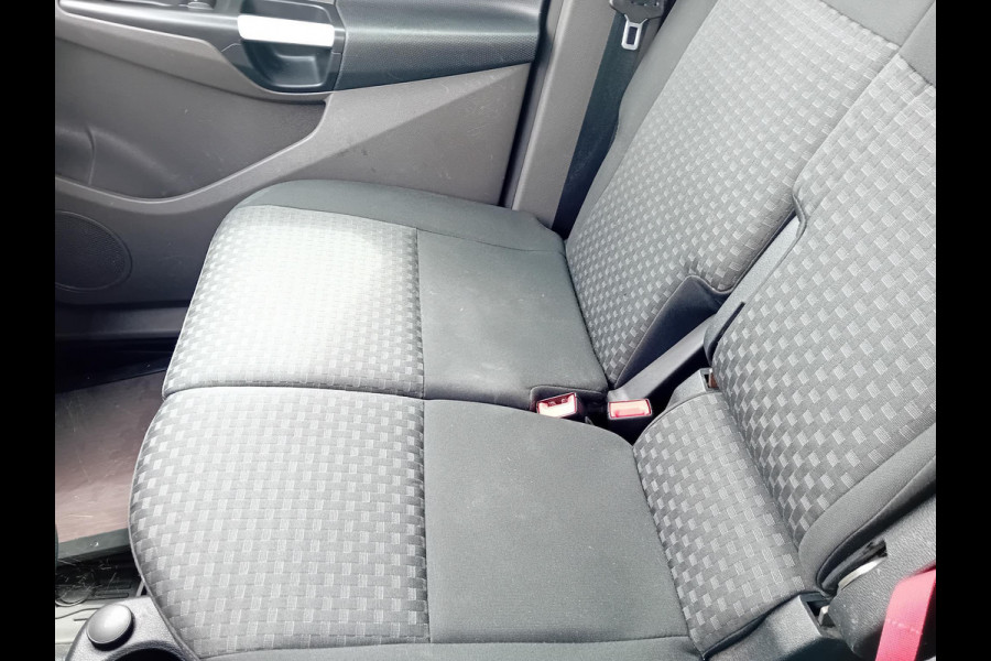 Ford Transit Connect 100pk L2 Trend Automaat Trekhaak Airco Navi Cruise Automaat Trekhaak Navi Airco PDC A Cruise 3Zits Camera DAB+