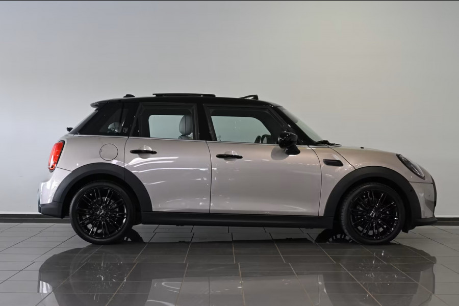 MINI 1.5 Cooper Yours 5-DRS ** LED, VIRTUAL, CHESTER LEDER, PANORAMA, CAMERA, HuD, 17-inch LMV ** 1e Eig - MINI ONDERH. ** ** INFORMEER OOK NAAR ONZE AANTREKKELIJKE FINANCIAL-LEASE TARIEVEN **