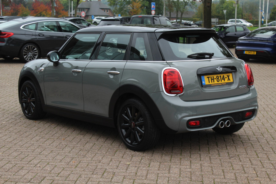 MINI Mini 2.0 Cooper S Pepper / Navigatie / Half leder / Parkeerhulp / Keyless / 17'' / Cruise Control