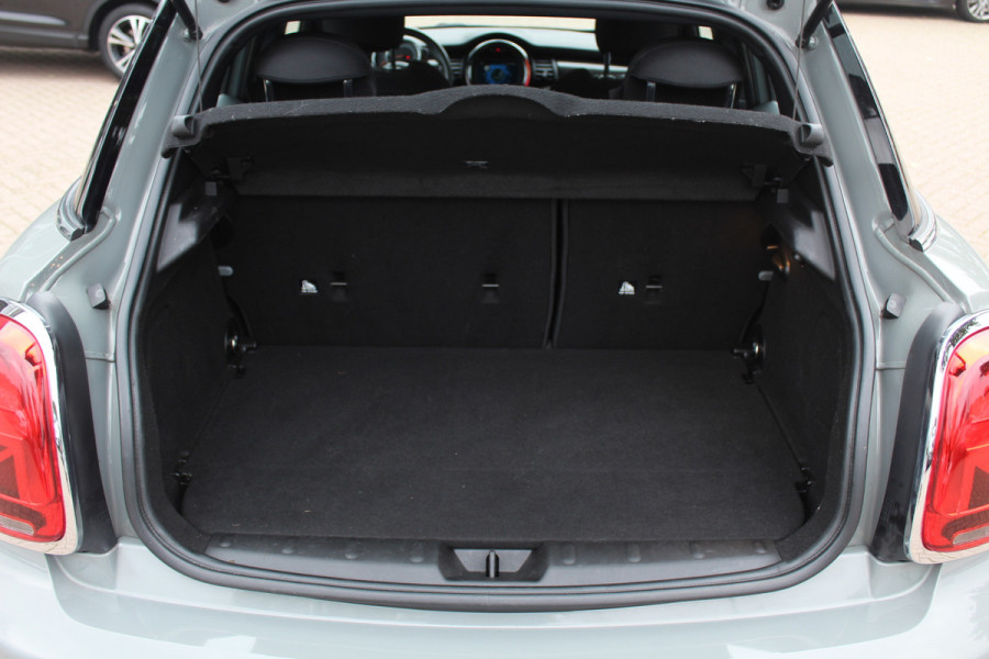 MINI Mini 2.0 Cooper S Pepper / Navigatie / Half leder / Parkeerhulp / Keyless / 17'' / Cruise Control