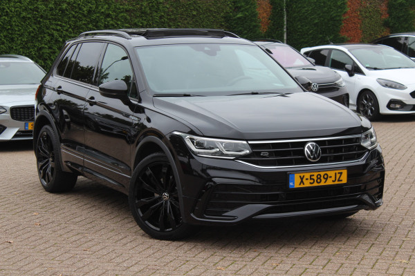 Volkswagen Tiguan 1.5 TSI R-Line Business+ / Trekhaak / Panoramadak / 360Camera / Head-up / Leder / 20'' / Memory seats / Dodehoek / Navigatie / Stoelverwarming 4x / Stuurverwarming / DAB / ACC