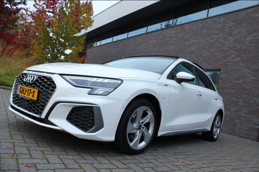 Audi A3 Sportback 40 TFSI e Advanced edition