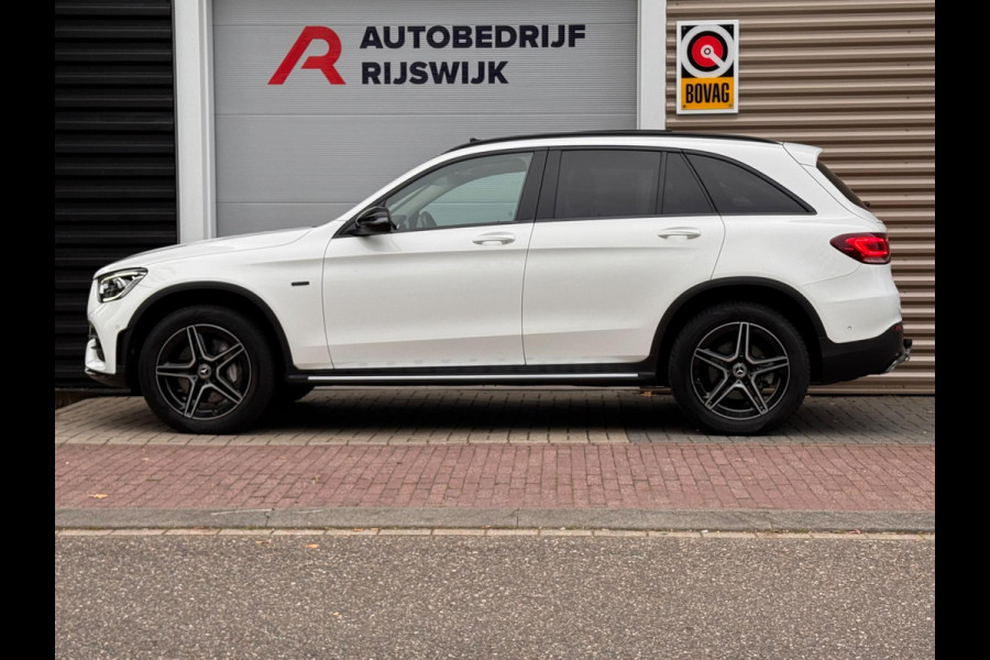 Mercedes-Benz GLC 300e 4MATIC AMG Pano/Camera/Dodehoek/Virtual