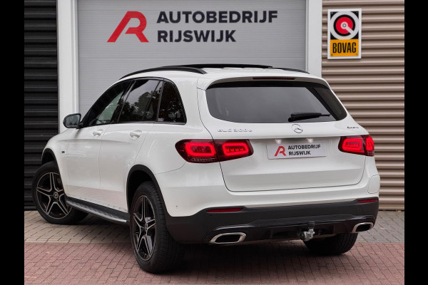 Mercedes-Benz GLC 300e 4MATIC AMG Pano/Camera/Dodehoek/Virtual