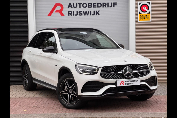Mercedes-Benz GLC 300e 4MATIC AMG Pano/Camera/Dodehoek/Virtual