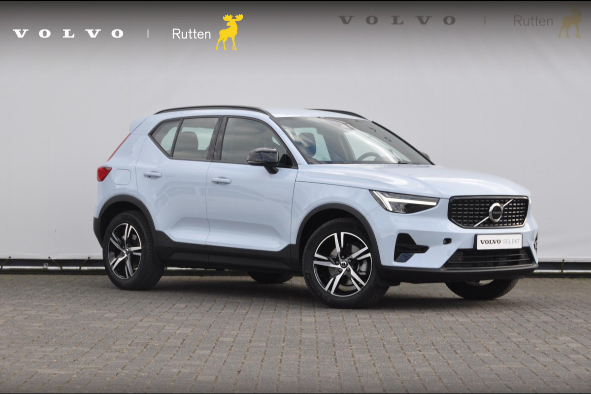 Volvo XC40 B4 211PK Automaat Plus Dark / Pilot assist / Semi-elektrisch inklapbare trekhaak / Google Services / Adaptive cruise control / Achteruitrij camera / Harman Kardon audio / Elektrisch bedienbare voorstoelen / Volvo XC40 B4 211PK Automaat Plus Dark / Pilot assist / Semi-elektrisch inklapbare trekhaak / Google Services / Adaptive cruise control / Achteruitrij camera / Harman Kardon audio / Elektrisch bedienbare voorstoelen /